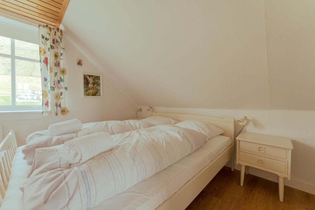 Lovely 4-Br House / Sea View / Nature Oyndarfjordur Zewnętrze zdjęcie
